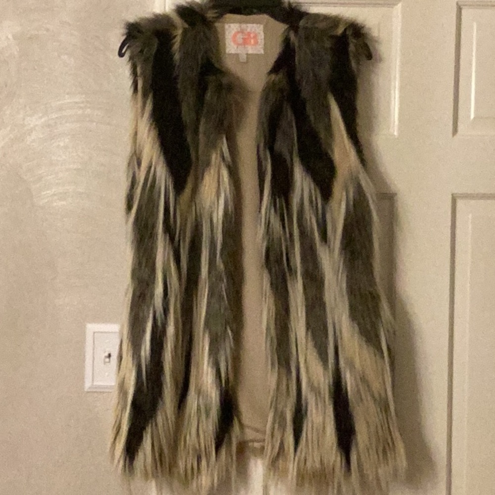 Faux fur vest